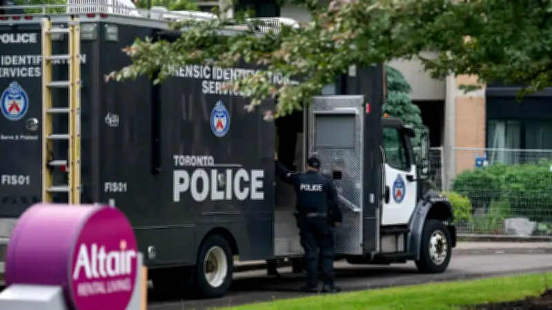 Polizist in Toronto bei Hausdurchsuchung erschossen – 19-Jähriger auf Flucht