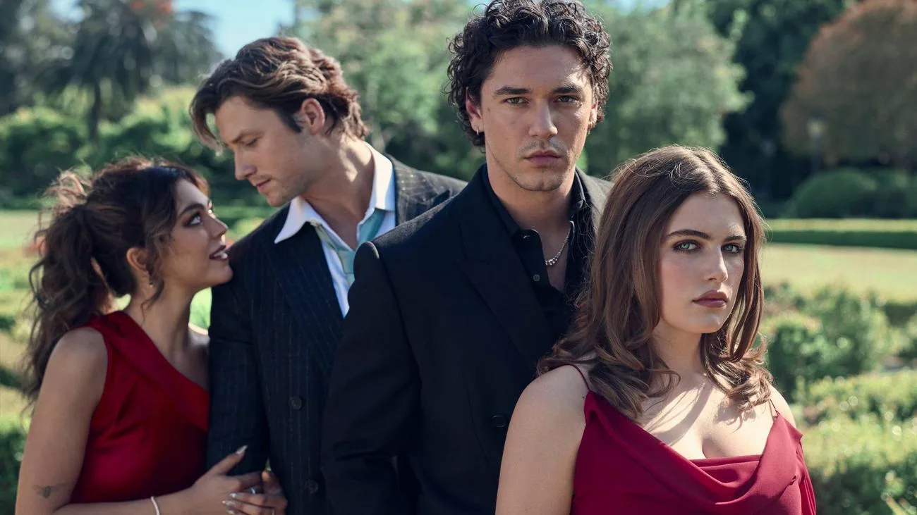 Prime Video-Serie „Off Campus“: Eishockey, Romantik und Social-Media-Hype