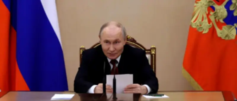 Putin beruft Krisensitzung zu Treibstoffmangel nach ukrainischen Angriffen ein