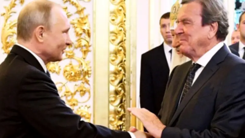 Putin trifft Schröder im Kreml: „Ja, es war ein gutes Gespräch“