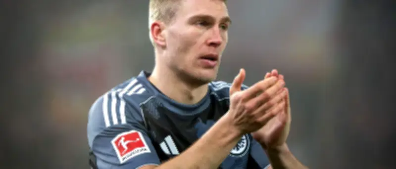 Rasmus Kristensen verlässt Eintracht Frankfurt vorzeitig Richtung Dänemark