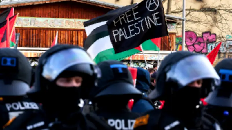 Rekord bei politisch motivierten Straftaten: Hass und Extremismus auf Höchststand