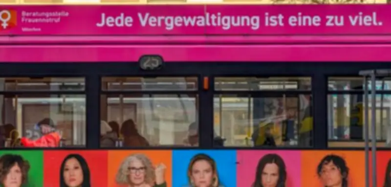 Rekordzahl an Beratungen beim Hilfetelefon Gewalt gegen Frauen