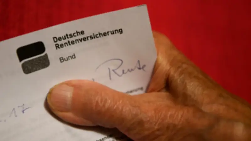 Rentenkommission: Aktienmodell stärkt gesetzliche Rente – doch viele Fragen offen