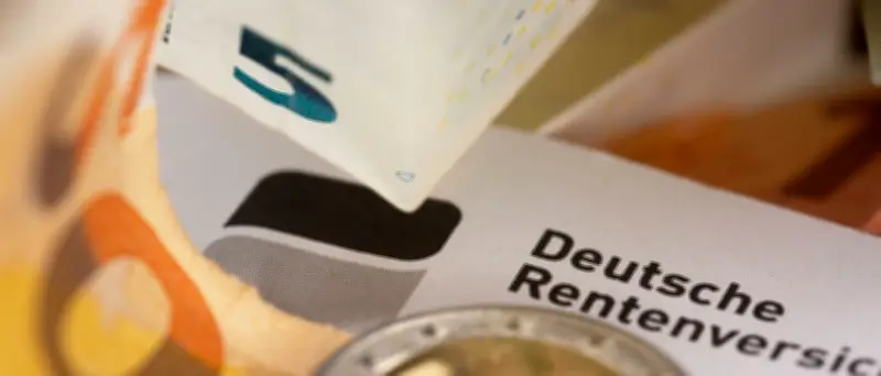 Rentenkommission: Arbeitgeber kritisieren Kapitalrente – Rente mit 64 vorgeschlagen