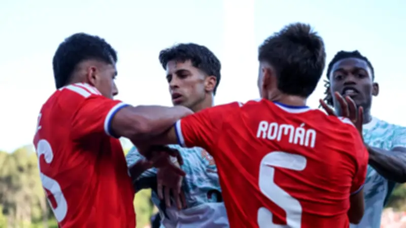 Riesen-Tumulte bei Testspiel: Portugal-Star fliegt nach Tätlichkeit vom Platz