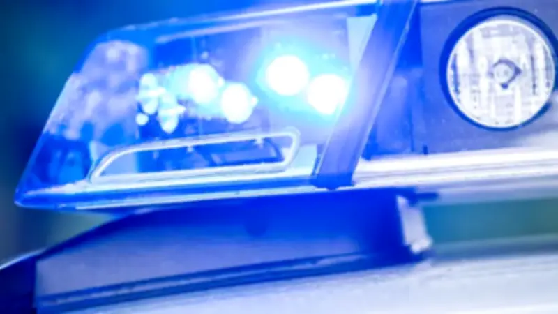 Rostock: 88-jähriger Radfahrer bei Straßenbahnunfall schwer verletzt