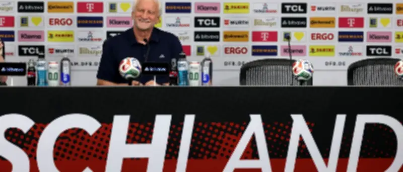 Rudi Völler: DFB-Superminister heiß auf WM-Start – „Alle brennen“