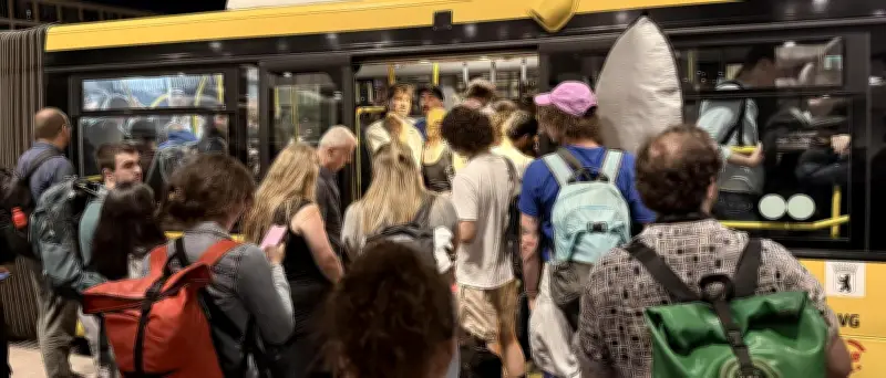 S-Bahn-Totalausfall in Berlin: Chaos am BER und gestrandete Passagiere