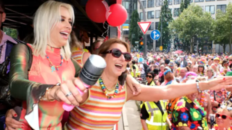 Schlagermove 2026 in Hamburg: BILD-Truck führt Party-Karawane an
