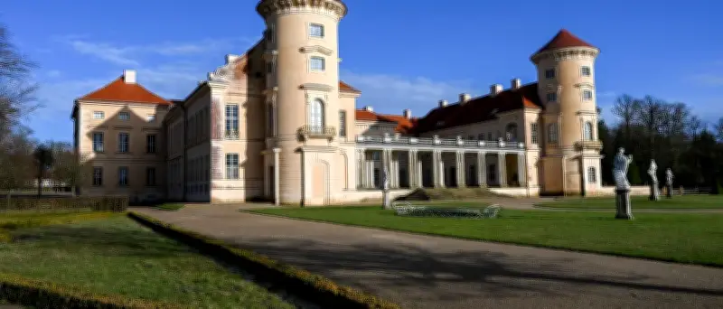 Schloss Rheinsberg: Ausstellung enthüllt Tafelfreuden unter Prinz Heinrich