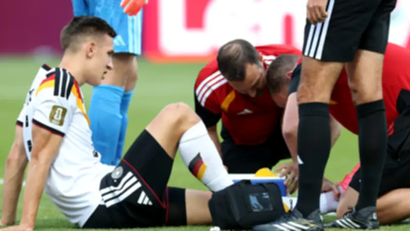 Schlotterbeck-Diagnose: WM 2026 in Gefahr