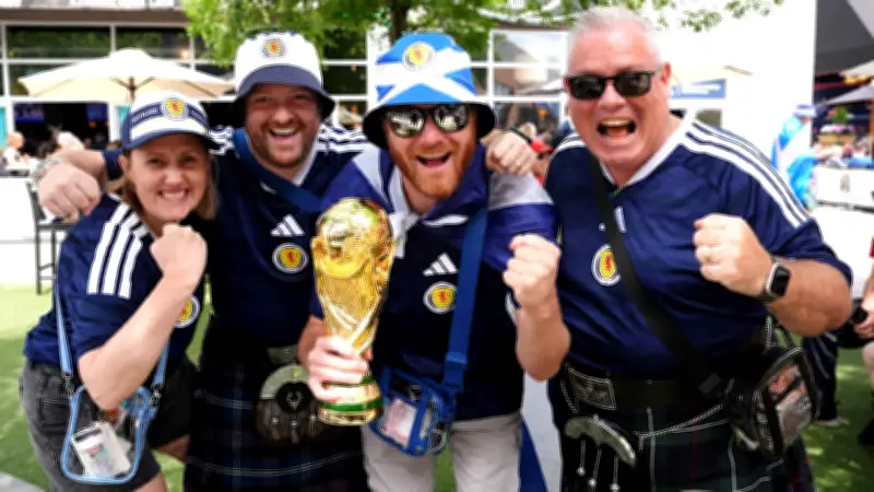 Schottische Fans fahren mit Schulbussen zur WM in Boston