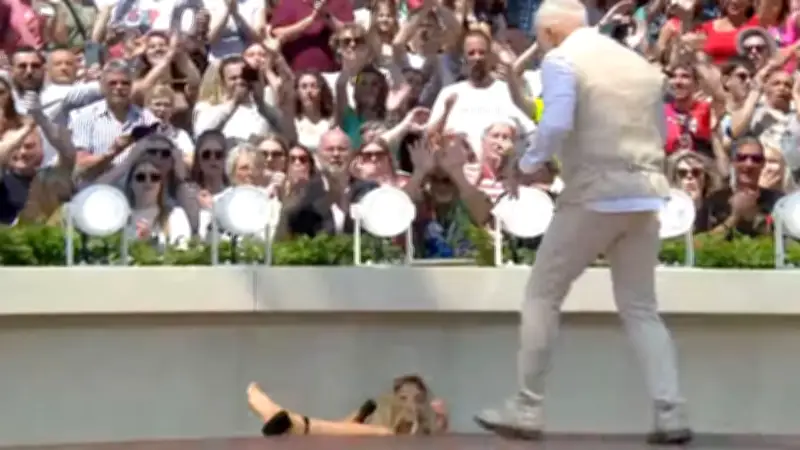 Schreck im ZDF-Fernsehgarten: Marina Marx stürzt von Bühne