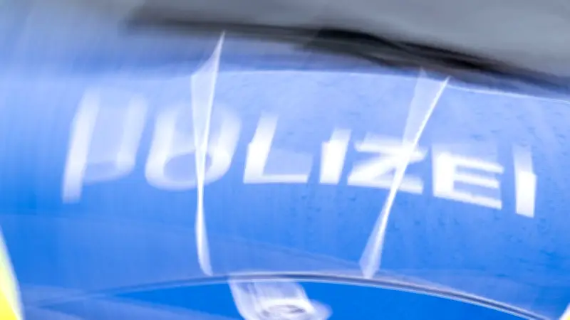 Schüsse in Treptow: Polizei stellt Schreckschusswaffe sicher