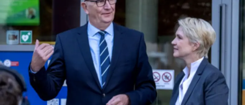 Schwesig und Woidke fordern Wirtschaftsgipfel und Entlastungen