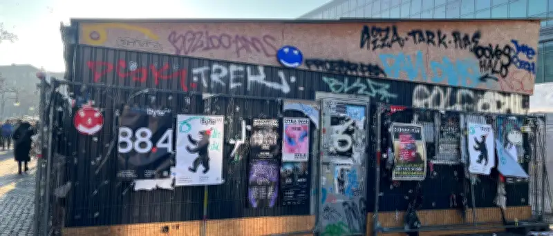 Seit sechs Jahren gesperrter U-Bahn-Zugang Hermannplatz erneut verschoben