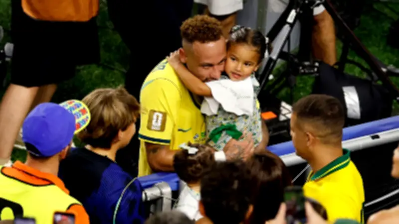 Süßer Neymar-Moment: Familie feiert Comeback in Brasilien-Stadion