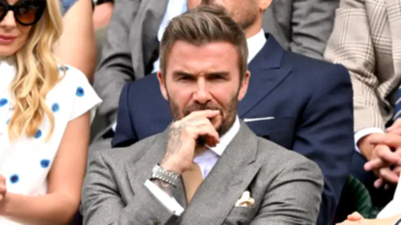 Sinner überlebt Wimbledon-Drama vor Beckhams Augen – Comeback nach 3:29 Stunden