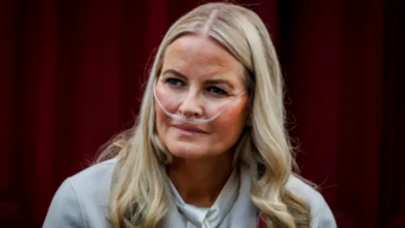 Sorge um Mette-Marit: Norwegens Kronprinzessin erneut in Klinik