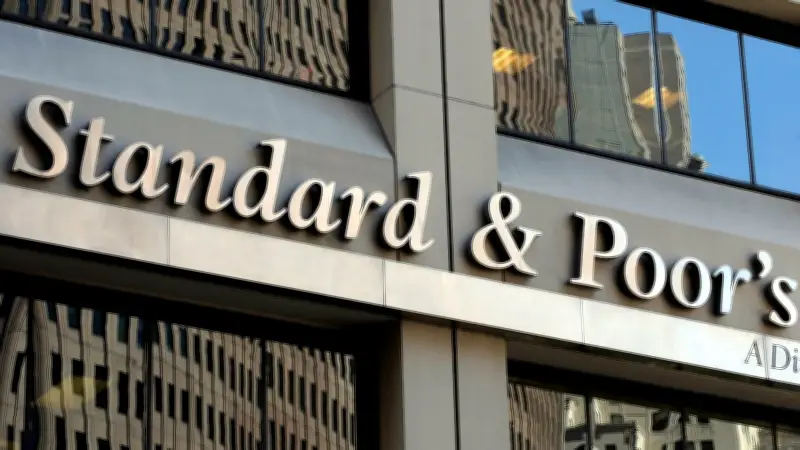 S&P bestätigt Bonitätsnote AA+ für USA mit stabilem Ausblick