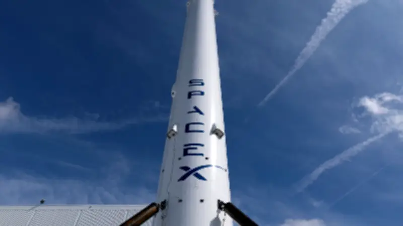 SpaceX: Elon Musk drückt Gebühren für Börsengang auf Rekordtief