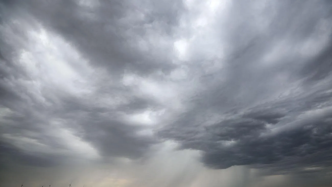 Unwetterartige Gewitter und Starkregen in Sachsen-Anhalt zum Wochenstart
