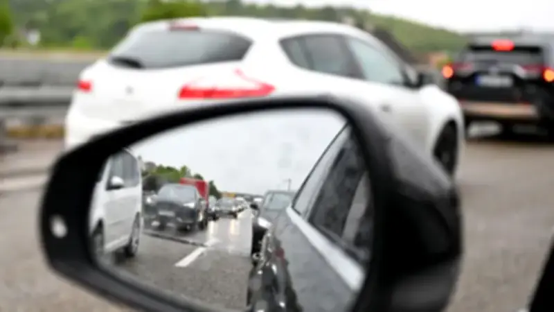 Stau-Alarm zum Ferienende: A5, A6 und A8 besonders betroffen