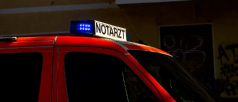 Säugling bei Verkehrsunfall in Berlin lebensgefährlich verletzt