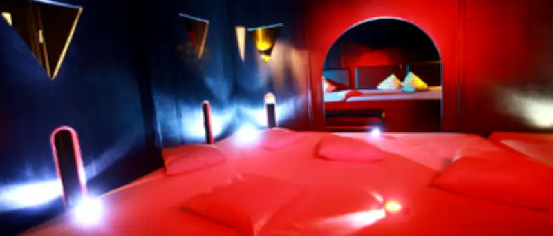 Swingerclub-Betreiber über 35 Jahre „Quicky“: „Gruppensex ist für Fortgeschrittene“