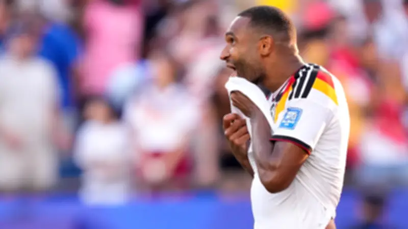 Tah musste ran: DFB-Stars duckten sich beim Elfer-Schießen weg