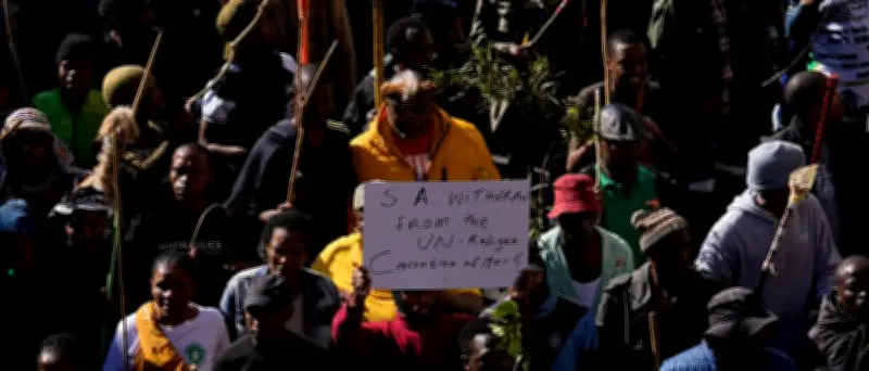 Tausende protestieren in Südafrika gegen illegale Migranten