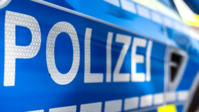 Tödlicher Unfall in Worms: 59-jährige Fußgängerin von Auto erfasst