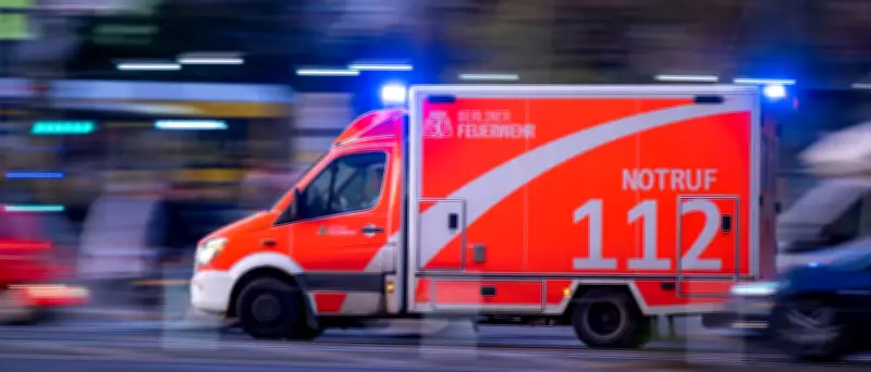 Tödlicher Verkehrsunfall in Berlin-Friedrichsfelde: Fußgänger stirbt