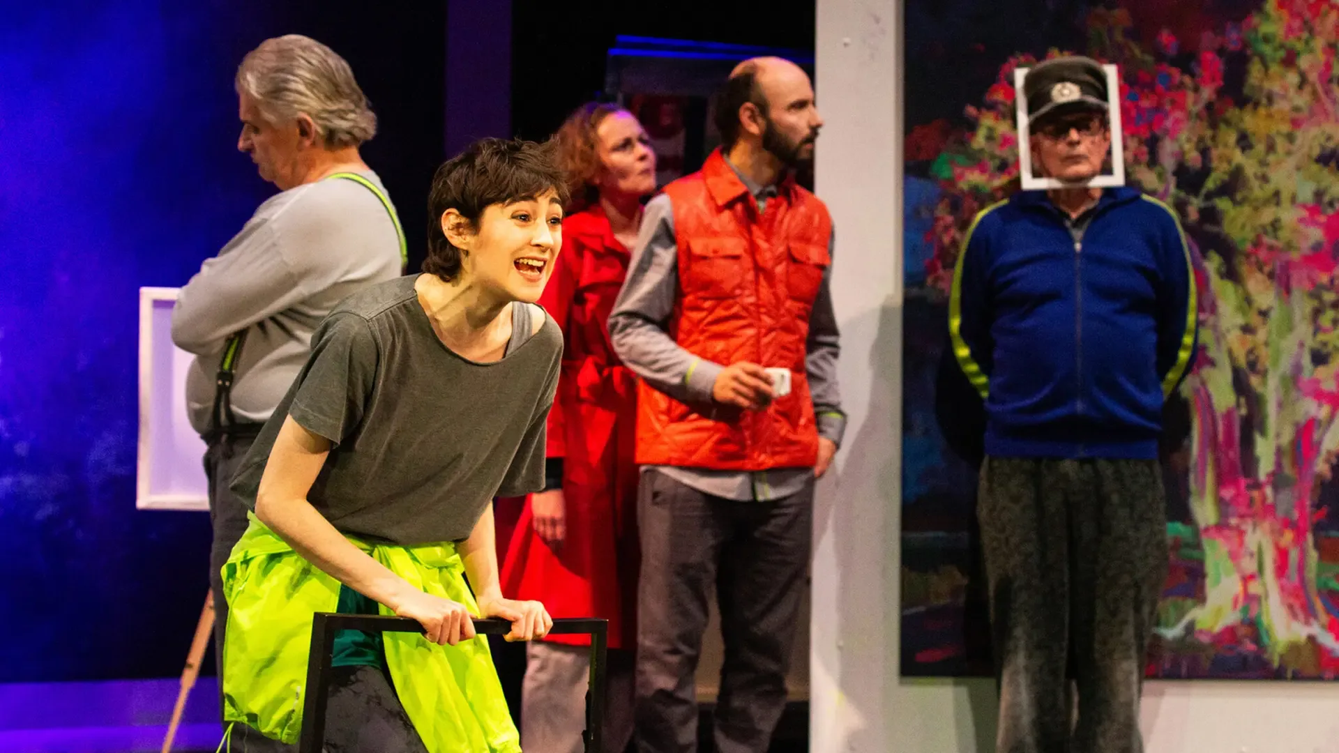 „Vor dem Fest“ feiert Premiere im Schauspielhaus Neubrandenburg