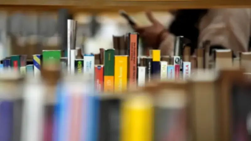 Theaterprojekt bringt Kinderbücher in Sachsens Bibliotheken