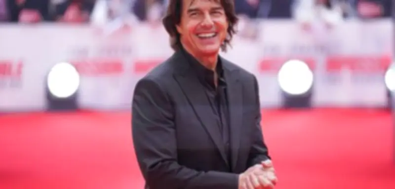 Tom Cruise zeigt sich in neuem Film mit Bauchansatz und schütterem Haar