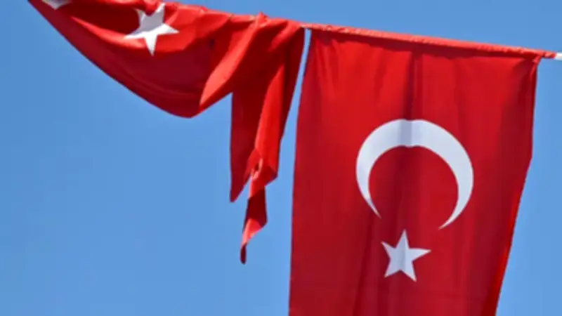 Türkei: 30 Flüchtlinge in Tankwagen entdeckt – Abschiebung eingeleitet