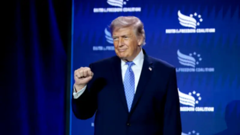 Trump droht Deutschland mit 100-Prozent-Strafzöllen wegen Plattform-Soli