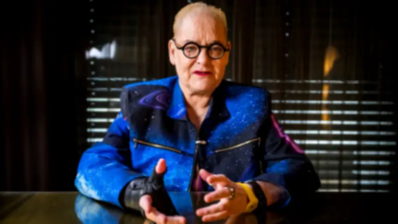 TV-Ikone Hella von Sinnen: „Ich war besoffen ein richtiges Arschloch“