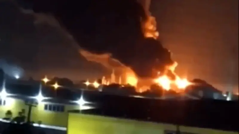 Ukraine bestätigt Attacken auf zwei Raffinerien in Russland