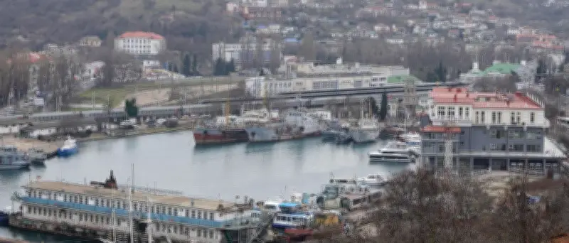 Ukraine greift mit Drohnen tief in Russland an – Ölindustrie im Visier