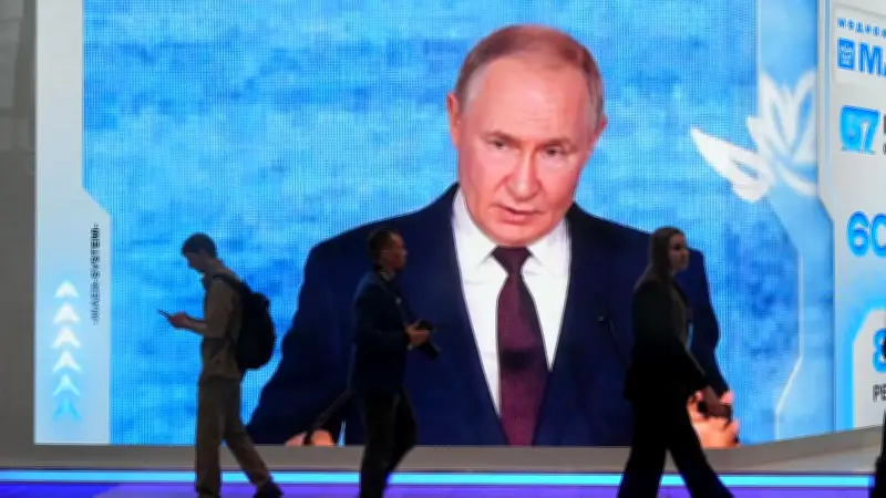 Ukraine-Krieg: Putin zeigt sich siegessicher und beharrt auf Donbass-Forderung