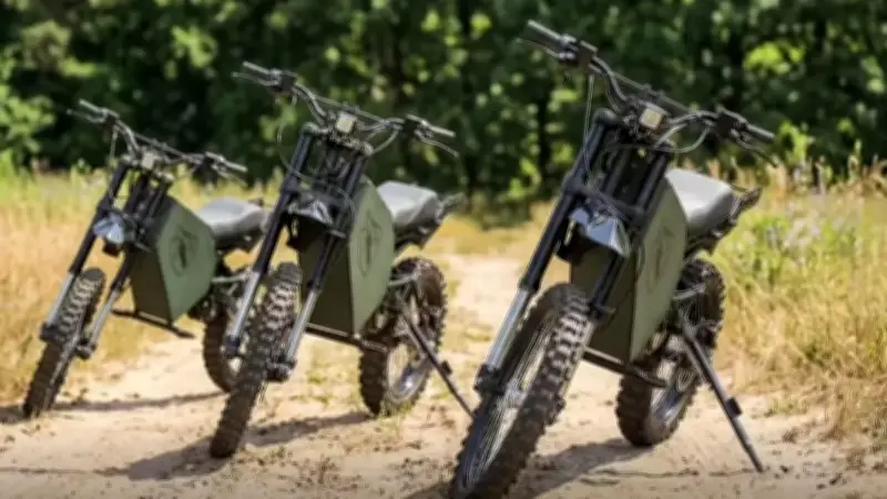 Ukraine setzt leise E-Motorräder Wolfstorm an der Front ein