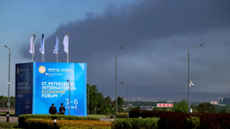 Ukrainische Drohnen treffen Sankt Petersburg vor Wirtschaftsforum