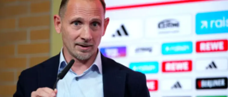 Union Berlin startet Vorbereitung: Fans warten auf Trainer Lustrinelli