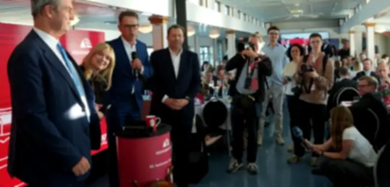 Unionspolitiker bei SPD-Schifffahrt: Söder als Stabilitätsanker
