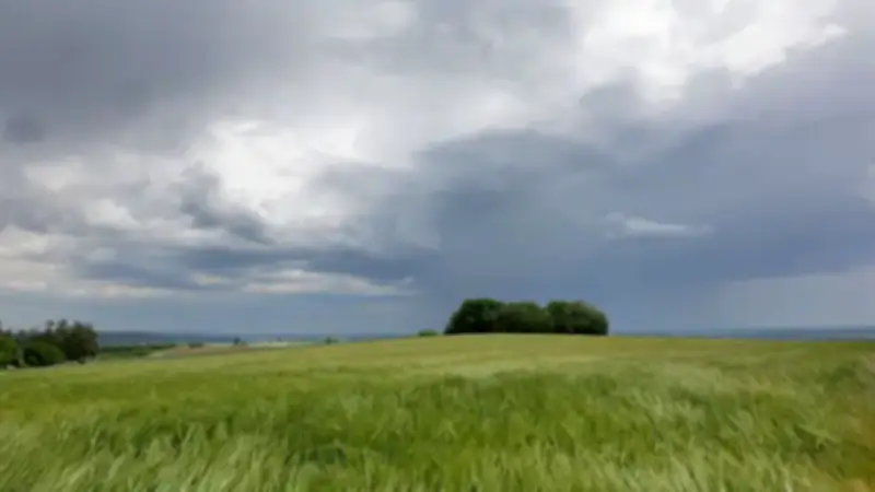 Unwettergefahr in Baden-Württemberg: Heftige Gewitter am Dienstag
