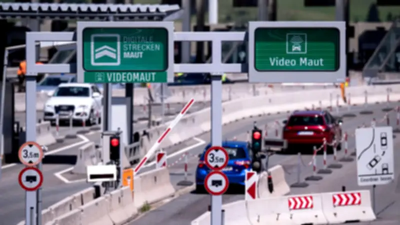 Urlaub mit dem Auto: Diese Kostenfallen und Bußgelder drohen im Ausland