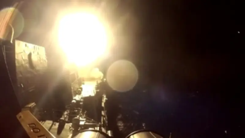 USA starten zweite Welle von Luftangriffen auf den Iran